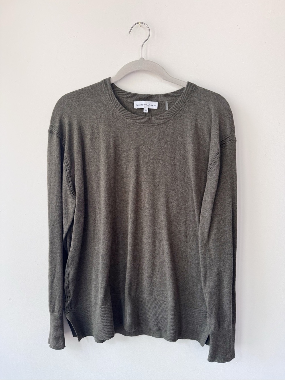 White + Warren Green Soft, Lightweight Silk Blend Sweater, size M